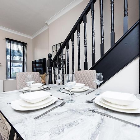 شقة Park House, Refurbed Modern Interior, Located In Finsbury Park لندن المظهر الخارجي الصورة