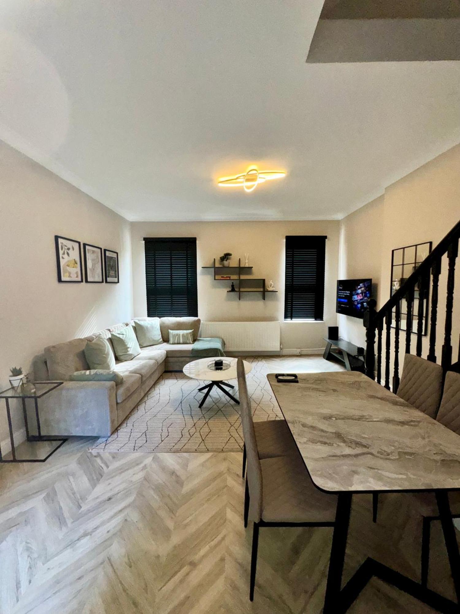شقة Park House, Refurbed Modern Interior, Located In Finsbury Park لندن المظهر الخارجي الصورة