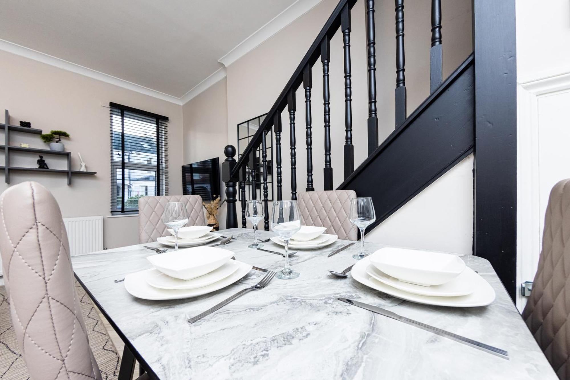 شقة Park House, Refurbed Modern Interior, Located In Finsbury Park لندن المظهر الخارجي الصورة